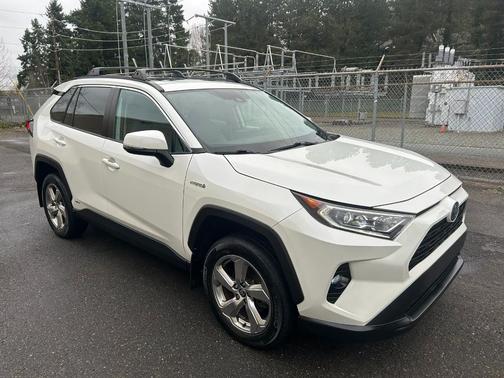 2021 Toyota RAV4 Hybrid XLE Premium
