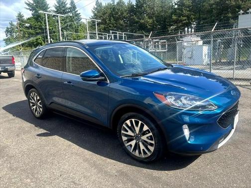 2020 Ford Escape Titanium