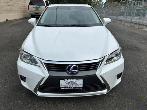 White 2014 Lexus CT 200h Premium