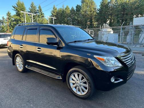 2009 Lexus LX 570 Base