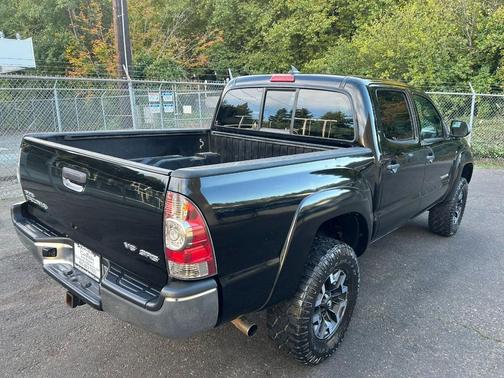 2015 Toyota Tacoma Base