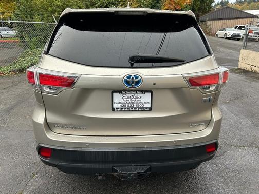2015 Toyota Highlander Hybrid Platinum