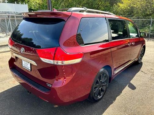 2013 Toyota Sienna Limited