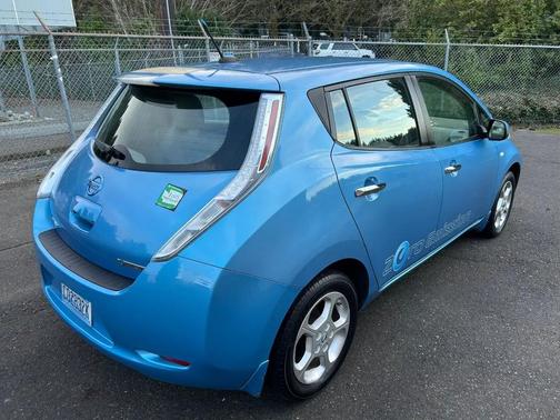 2012 Nissan Leaf SL