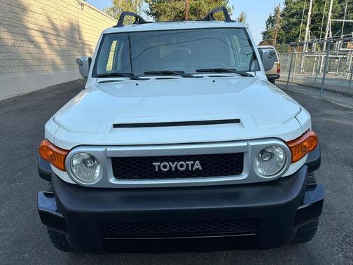 2013 Toyota FJ Cruiser Base