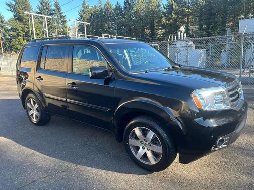 Crystal Black Pearl 2014 Honda Pilot Touring