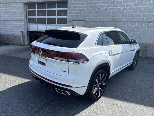 2025 Volkswagen Atlas Cross Sport 2.0T SEL Premium