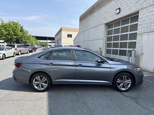 2024 Volkswagen Jetta 1.5T SE