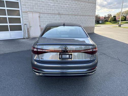 2025 Volkswagen Jetta 1.5T SEL
