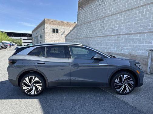 2025 Volkswagen ID.4 Pro S Plus