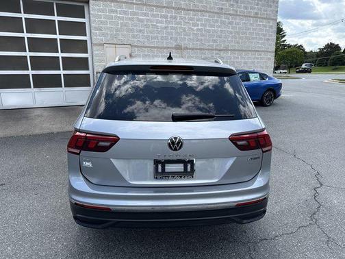2022 Volkswagen Tiguan 2.0T SE 4MOTION