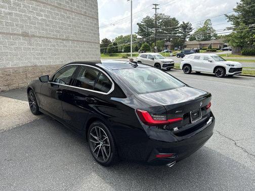 2022 BMW 330 xDrive