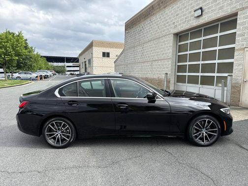 2022 BMW 330 xDrive