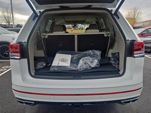 2026 Volkswagen Atlas 2.0T SEL Premium R-Line 4MOTION