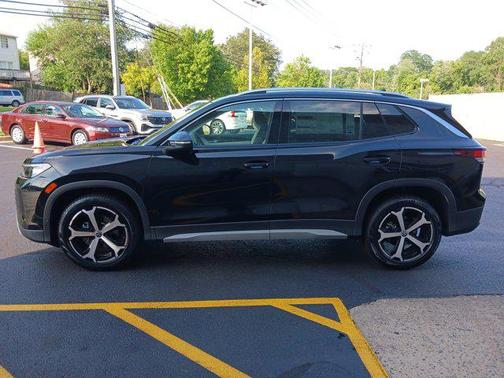 2025 Volkswagen Tiguan 2.0T SE