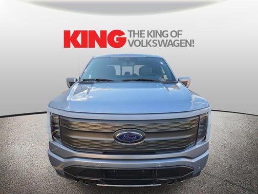 2022 Ford F-150 Lightning LARIAT