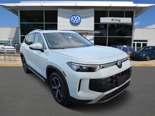 2025 Volkswagen Tiguan 2.0T SE 4MOTION