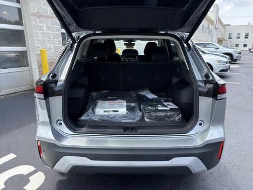 2025 Volkswagen Tiguan 2.0T SE 4MOTION