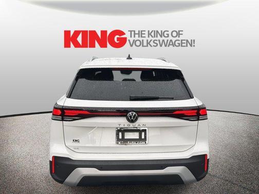 2025 Volkswagen Tiguan 2.0T SE
