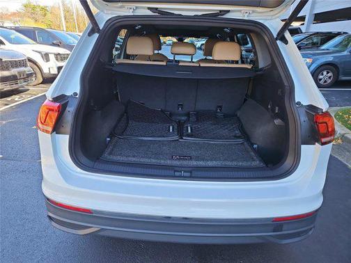 2024 Volkswagen Tiguan 2.0T SE 4MOTION