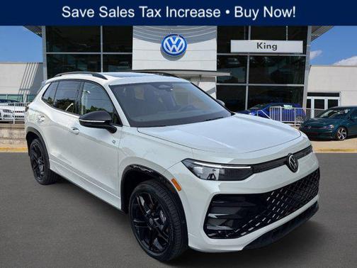 2025 Volkswagen Tiguan 2.0T SE R-Line Black 4MOTION