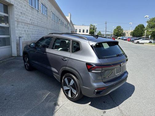 2025 Volkswagen Taos 1.5T S