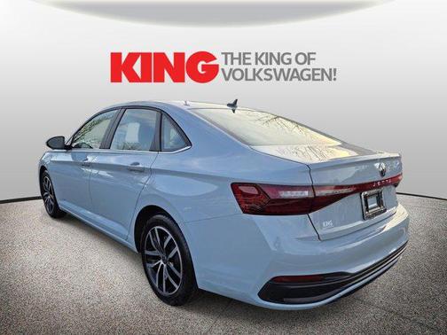 Gray 2025 Volkswagen Jetta 1.5T SE