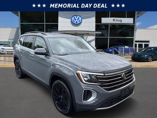 2025 Volkswagen Atlas 2.0T SE w/Technology 4MOTION