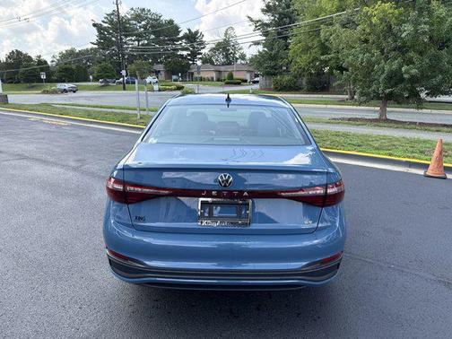 2025 Volkswagen Jetta 1.5T SE