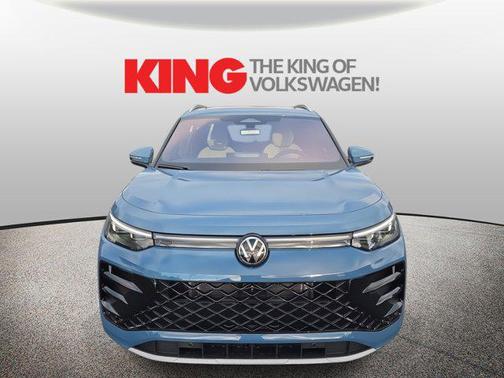 2025 Volkswagen Tiguan 2.0T SEL R-Line 4MOTION