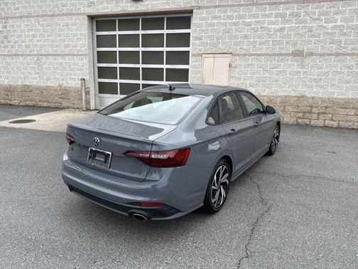 2024 Volkswagen Jetta GLI 2.0T Autobahn