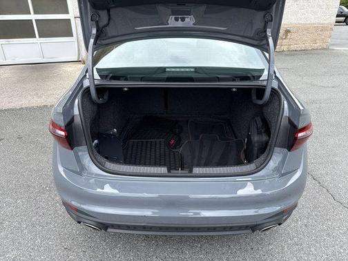 2024 Volkswagen Jetta GLI 2.0T Autobahn