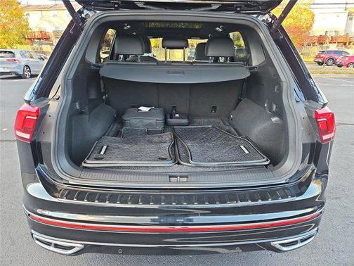 2023 Volkswagen Tiguan 2.0T SEL R-Line 4MOTION