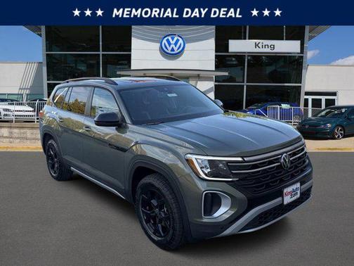 2025 Volkswagen Atlas 2.0T Peak Edition