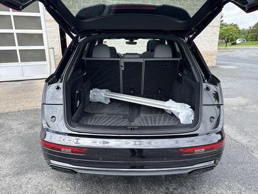 2025 Audi Q5 45 S line Premium