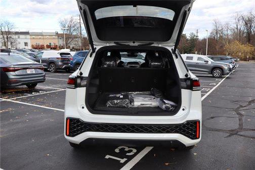 2026 Volkswagen Tiguan 2.0T SE R-Line Black 4MOTION