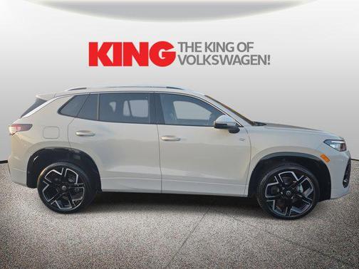 2026 Volkswagen Tiguan 2.0T SEL R-Line 4MOTION