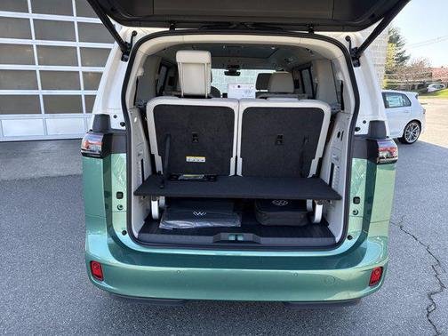 2025 Volkswagen ID. Buzz 1st Edition with 4MOTION