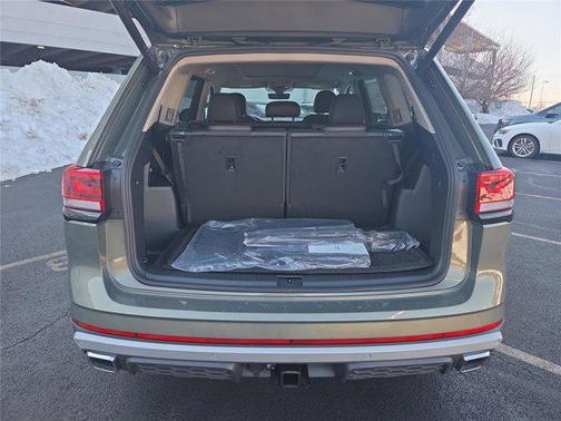 2026 Volkswagen Atlas Peak Edition