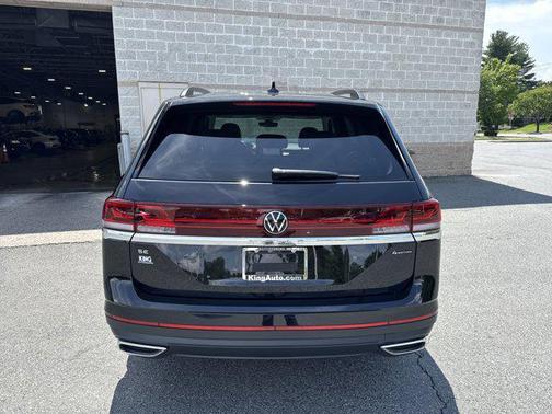 2025 Volkswagen Atlas 2.0T SE