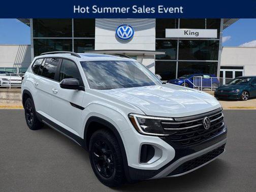 2025 Volkswagen Atlas 2.0T Peak Edition