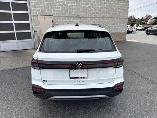 2025 Volkswagen Taos 1.5T S