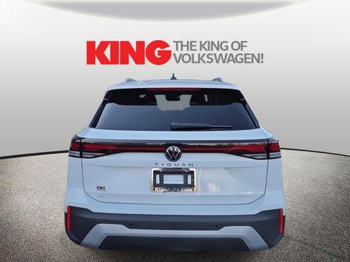2026 Volkswagen Tiguan 2.0T SE