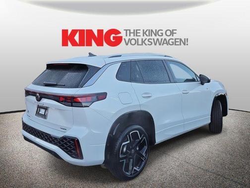 2026 Volkswagen Tiguan 2.0T SEL R-Line 4MOTION