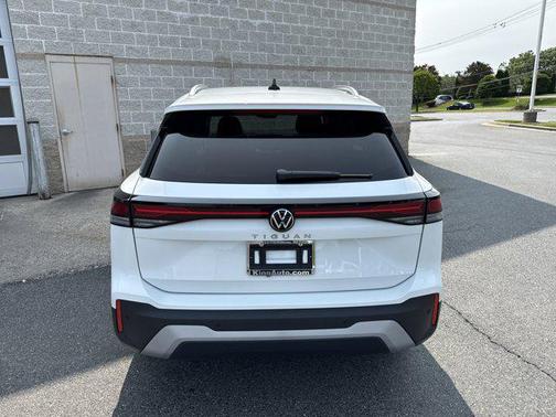 2025 Volkswagen Tiguan 2.0T S