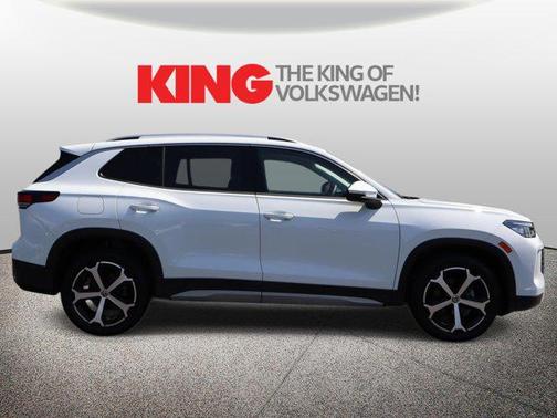 2025 Volkswagen Tiguan 2.0T SE