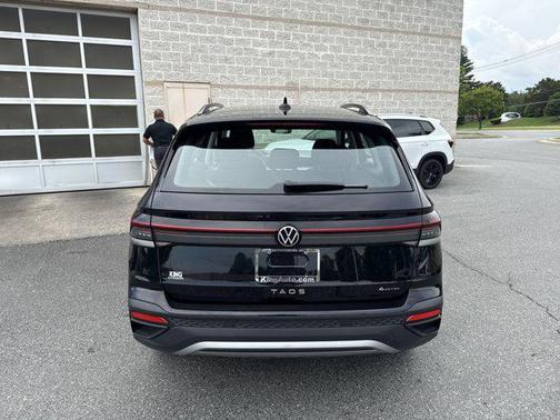 2025 Volkswagen Taos 1.5T S