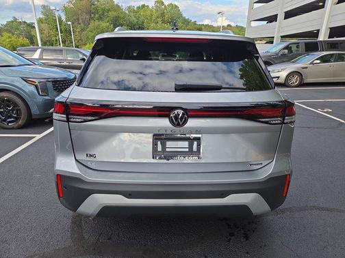 2025 Volkswagen Tiguan 2.0T SE 4MOTION