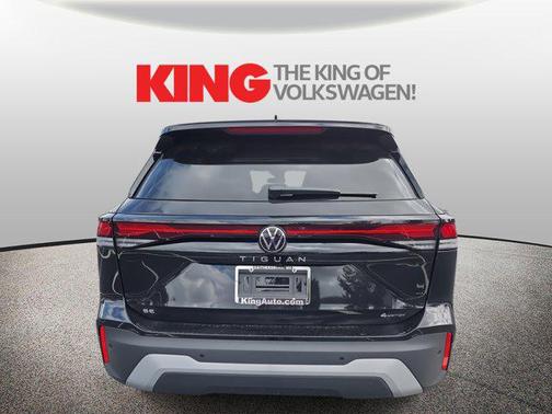 2025 Volkswagen Tiguan 2.0T SE 4MOTION