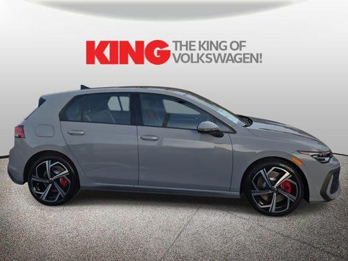 2026 Volkswagen Golf GTI 2.0T SE DSG